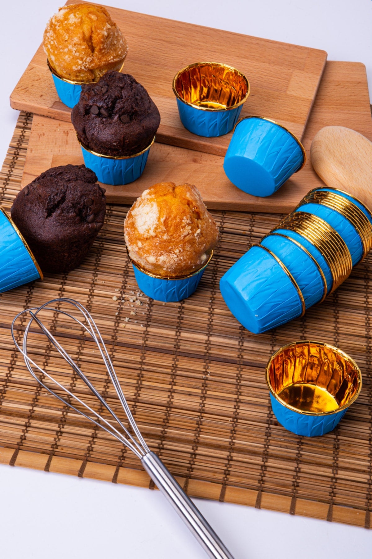 Muffin Cupcake Kalıbı İçi Gold Mavi Renk 25 Adet
