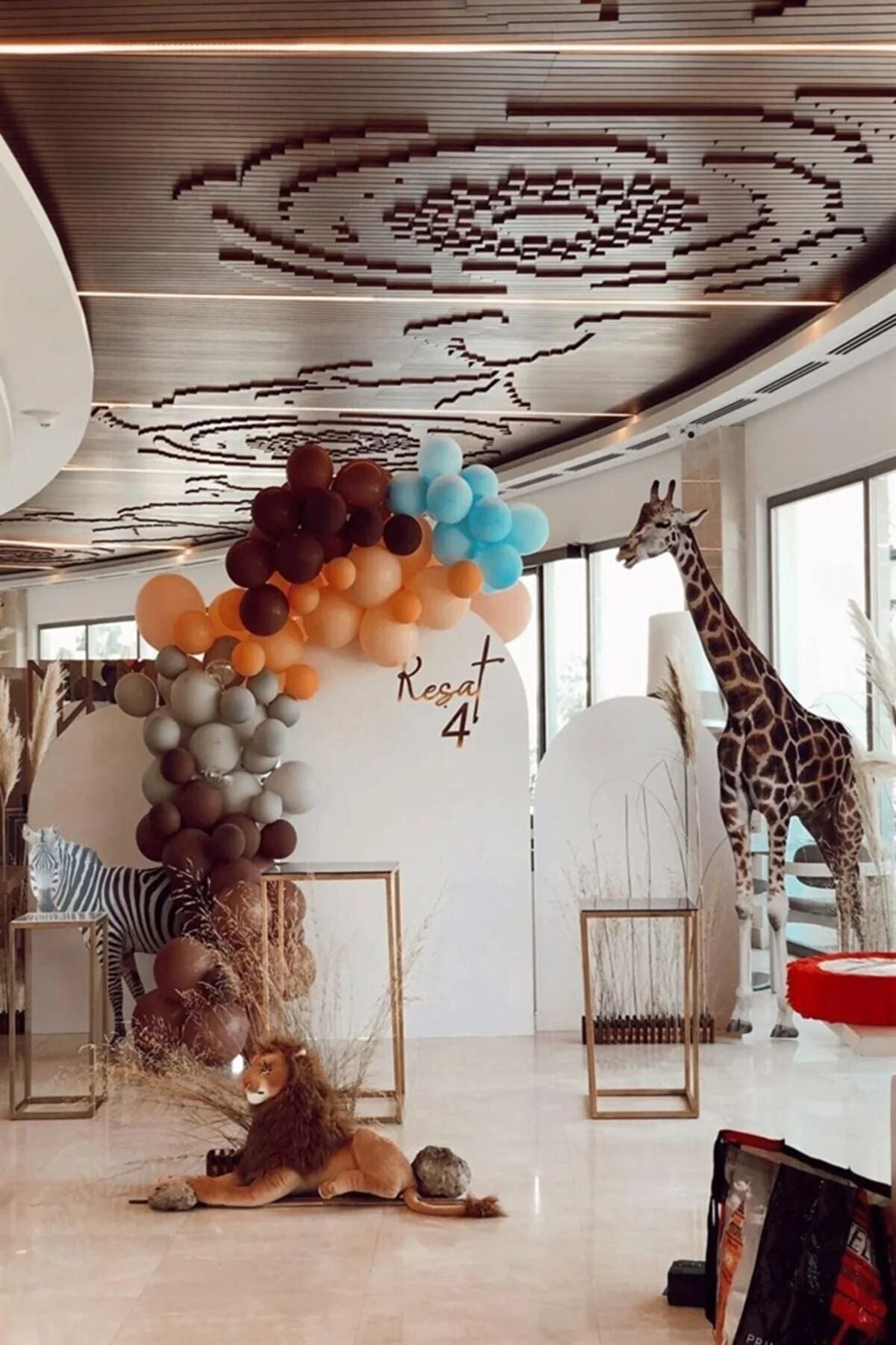 Safari Temalı Soft Renkli Balon Zinciri