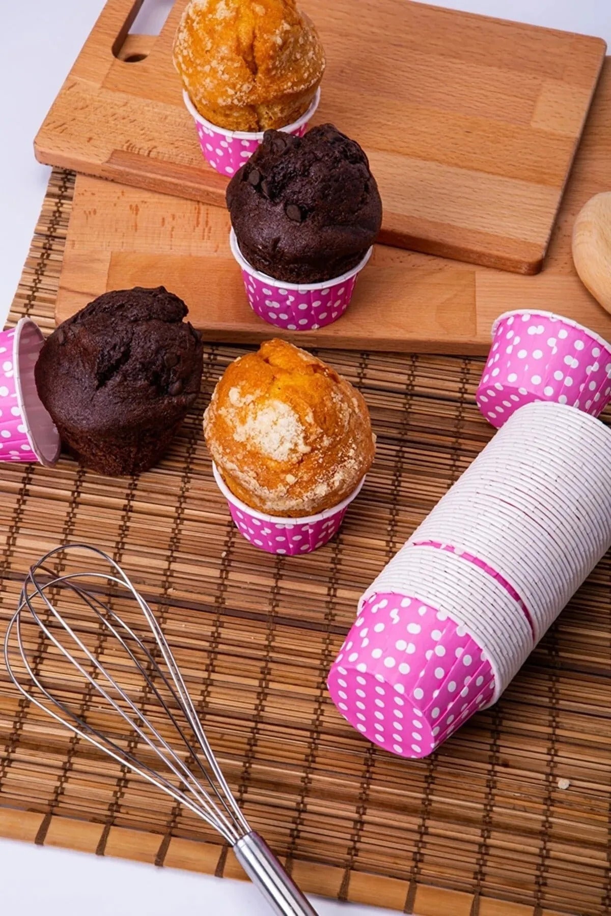 Muffin Cupcake Kek Kalıbı Kapsülü Pembe Renk Beyaz Puantiyeli Özel Pet Kapsül 20'li